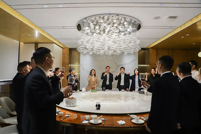年會回顧 | “三十而立，踔厲前行”2022年度華昌集團管理人員聯(lián)歡晚會圓滿舉行!